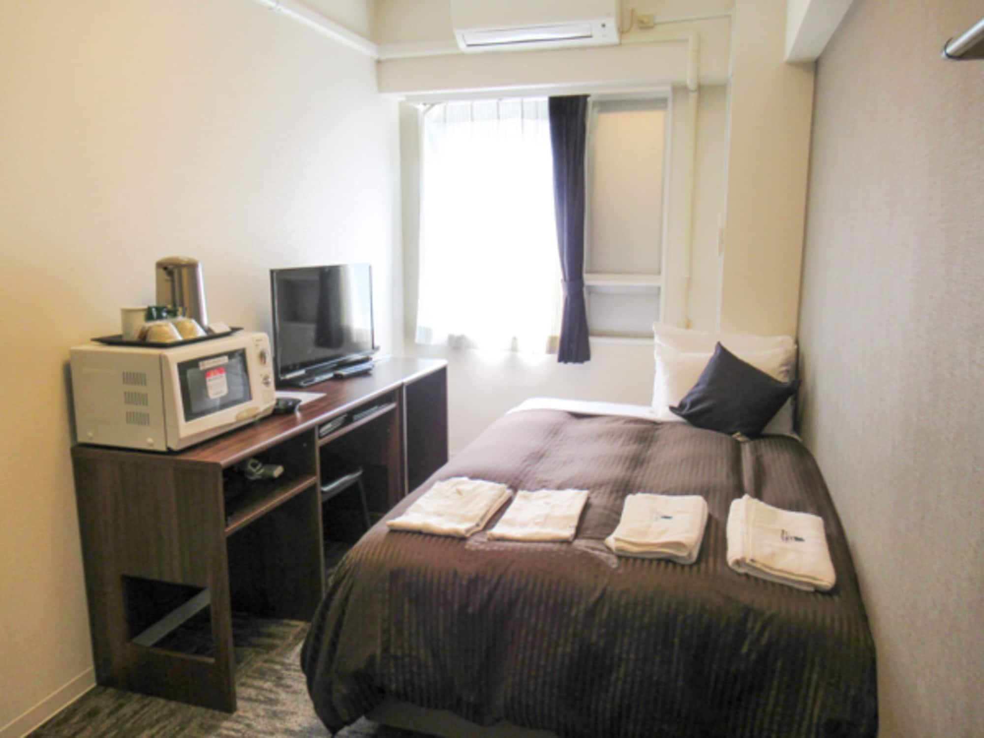 Hotel Livemax Budget Kawasaki Ekimae Bagian luar foto