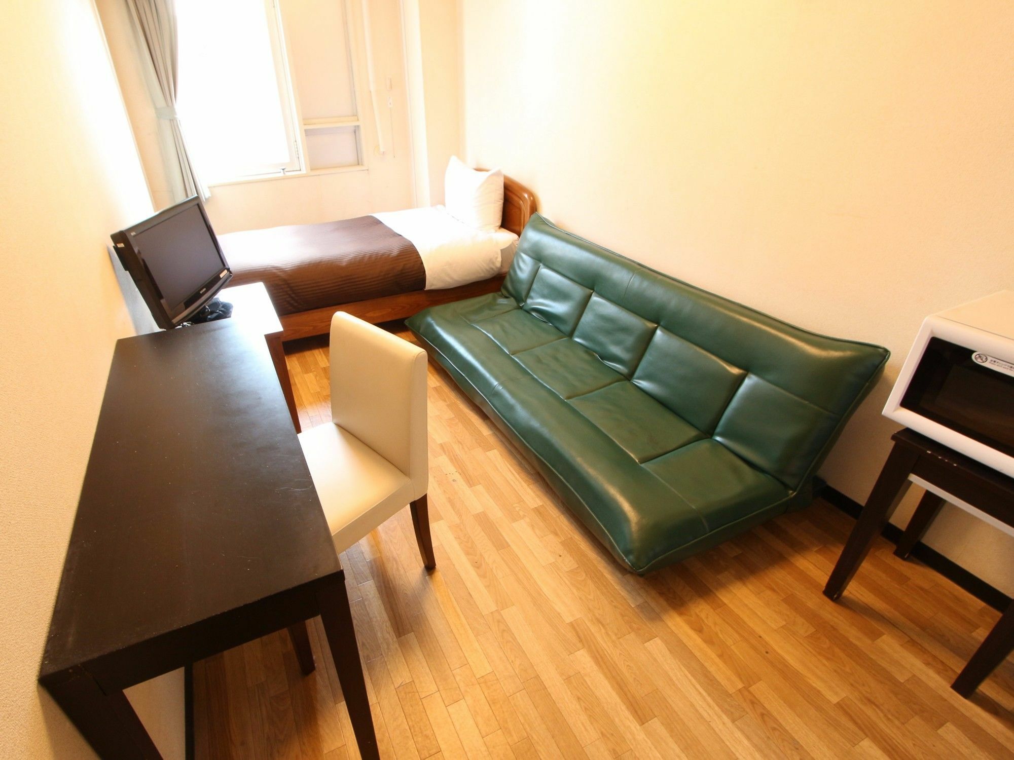 Hotel Livemax Budget Kawasaki Ekimae Bagian luar foto
