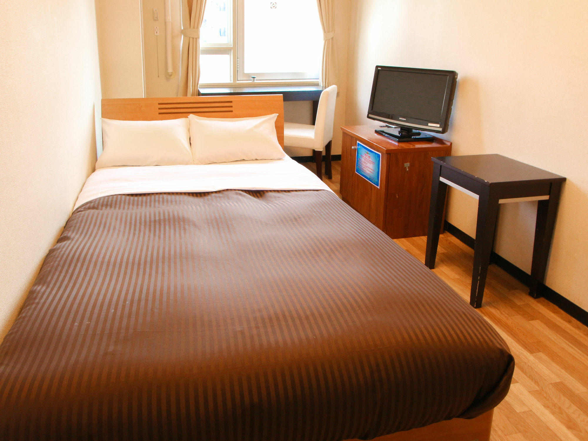 Hotel Livemax Budget Kawasaki Ekimae Bagian luar foto